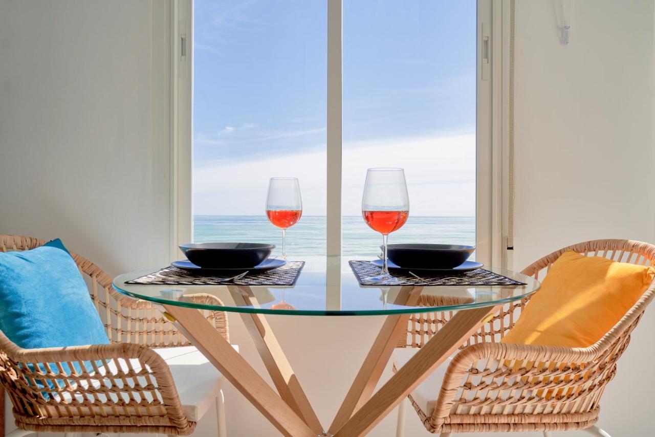 Suite Roca Chica Torremolinos Eksteriør billede