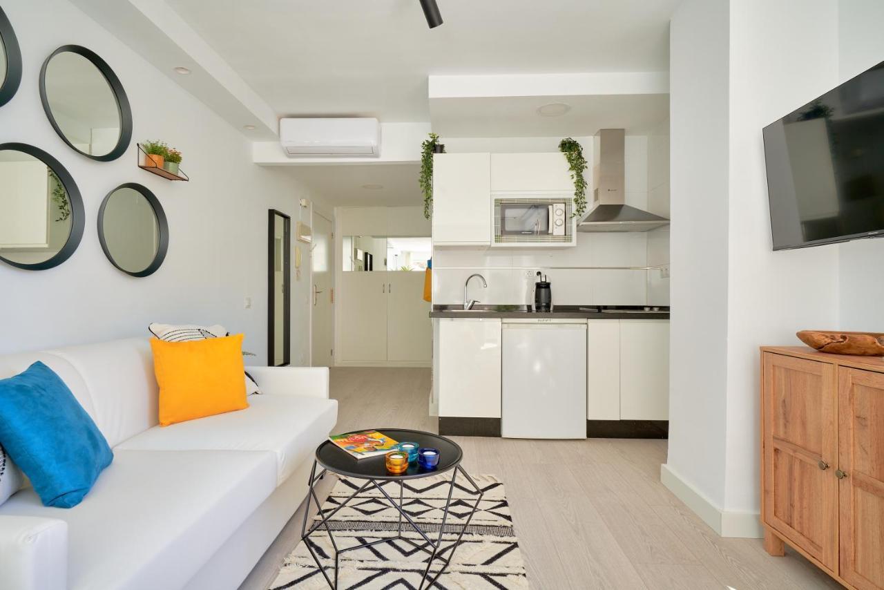 Suite Roca Chica Torremolinos Eksteriør billede